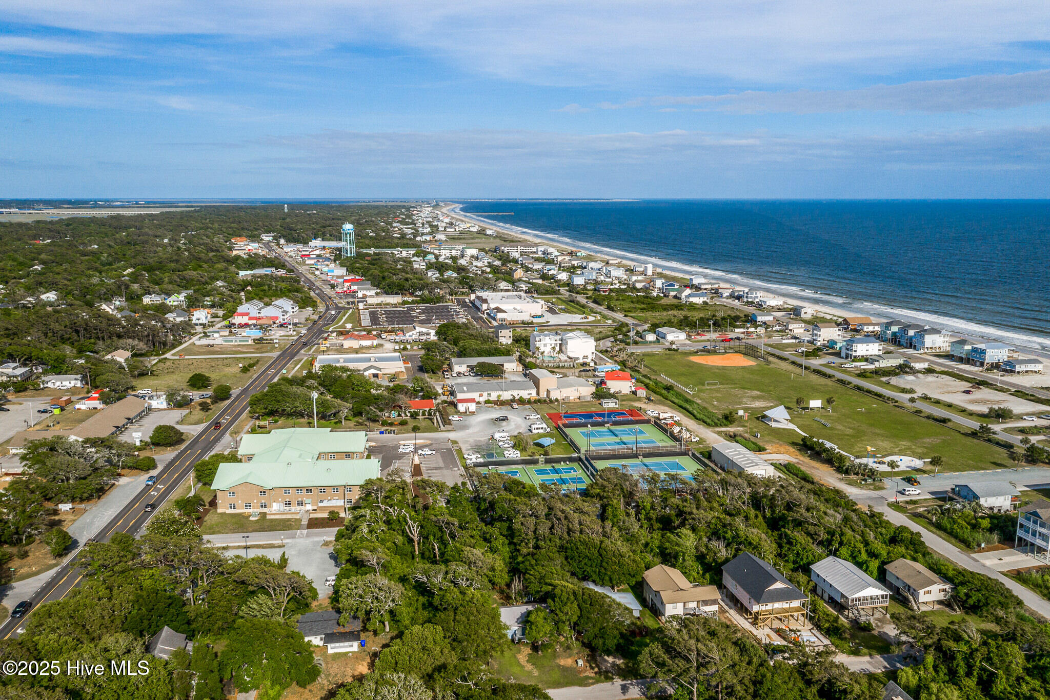 100544300 | Photo 68