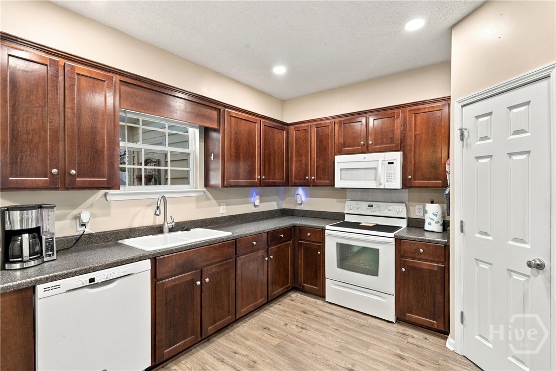 Photo 4 of Townhouse for sale at 777 King George Blvd #5, Savannah, GA 31419 | MLS# SA365315 | Listing updated on 2026-10-05