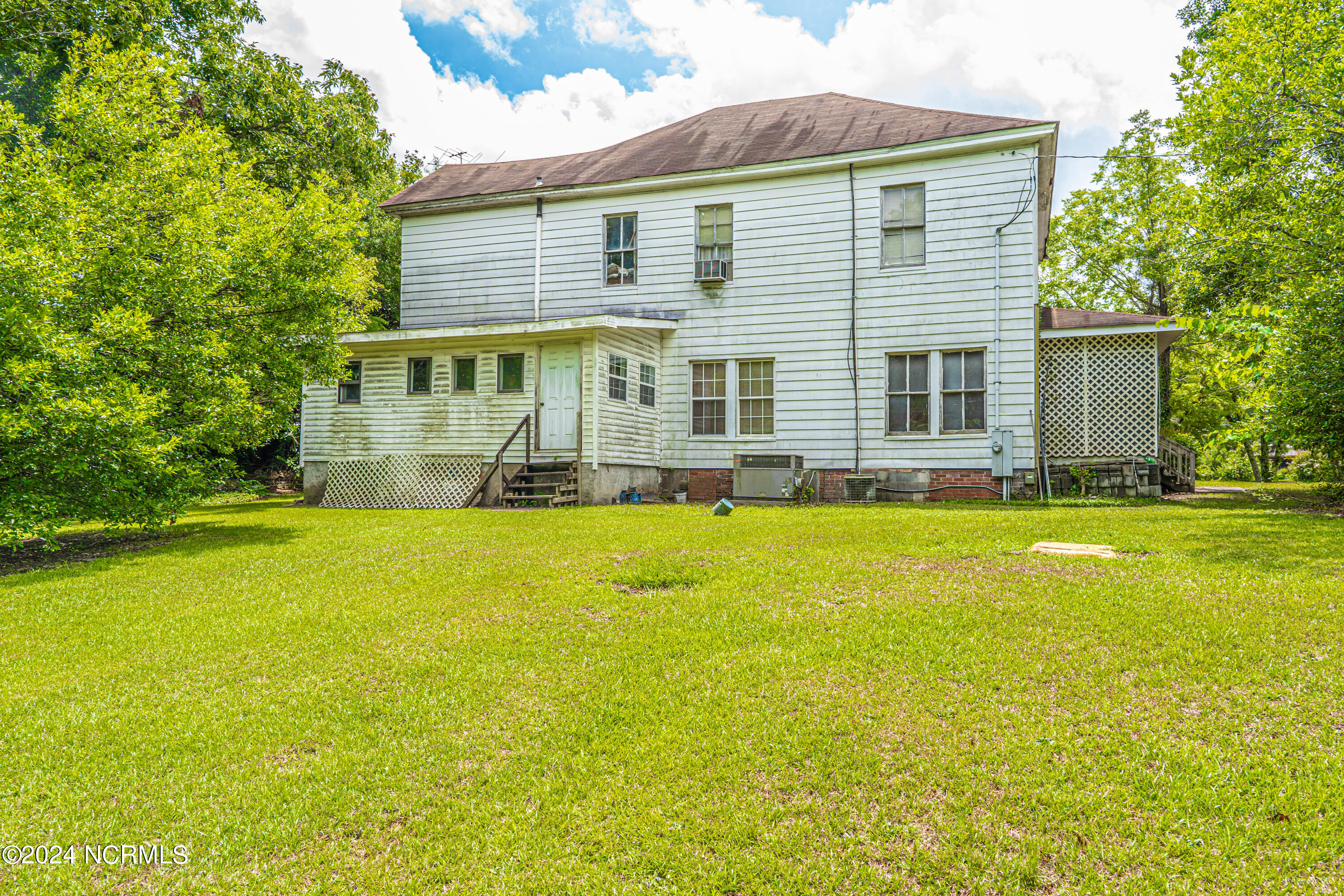 801 Monroe Street, Carthage, NC, 28327