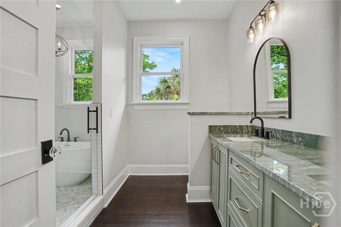 111 E 49th Street, Savannah, GA 31405 Listing Photo  45