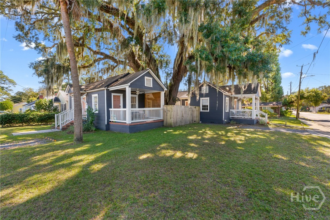 1st image of 2141 New York Ave, Savannah, GA 31404 | MLS# SA361582