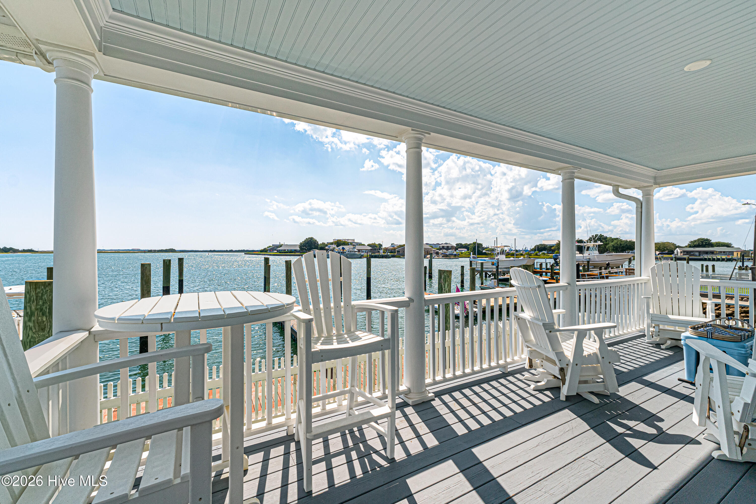 122 Front Street & Slip #5,Beaufort