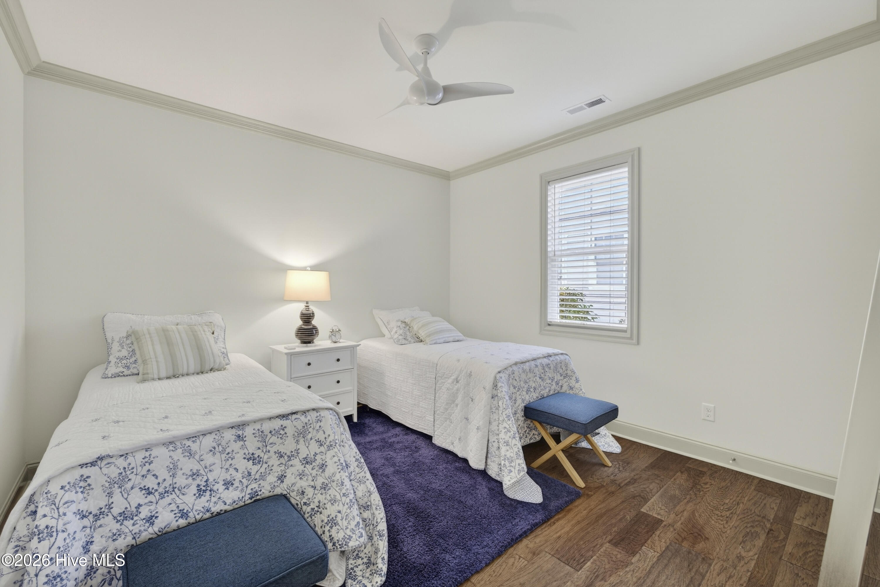 100551916 | Photo 30