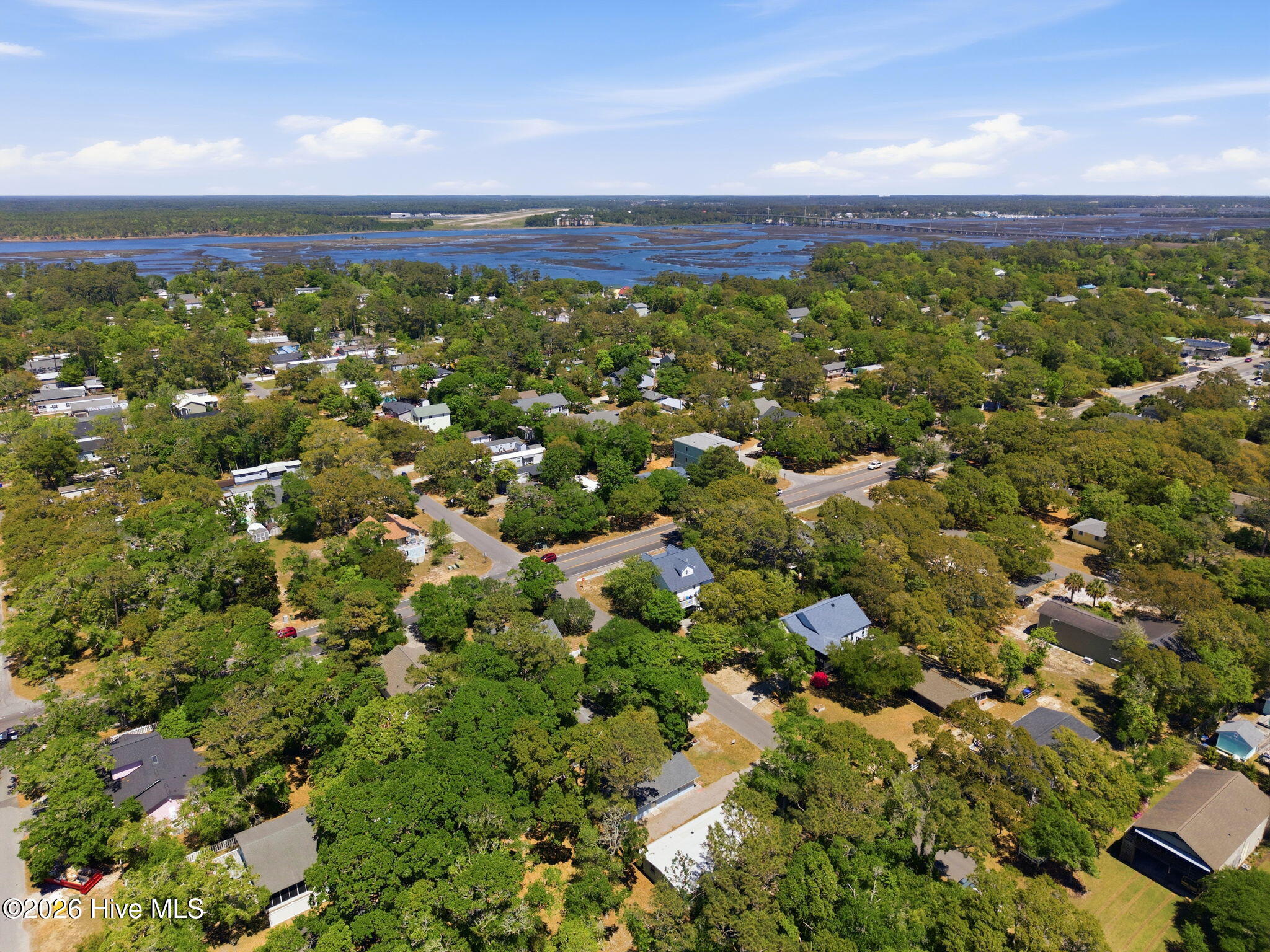 100569576 | Photo 35