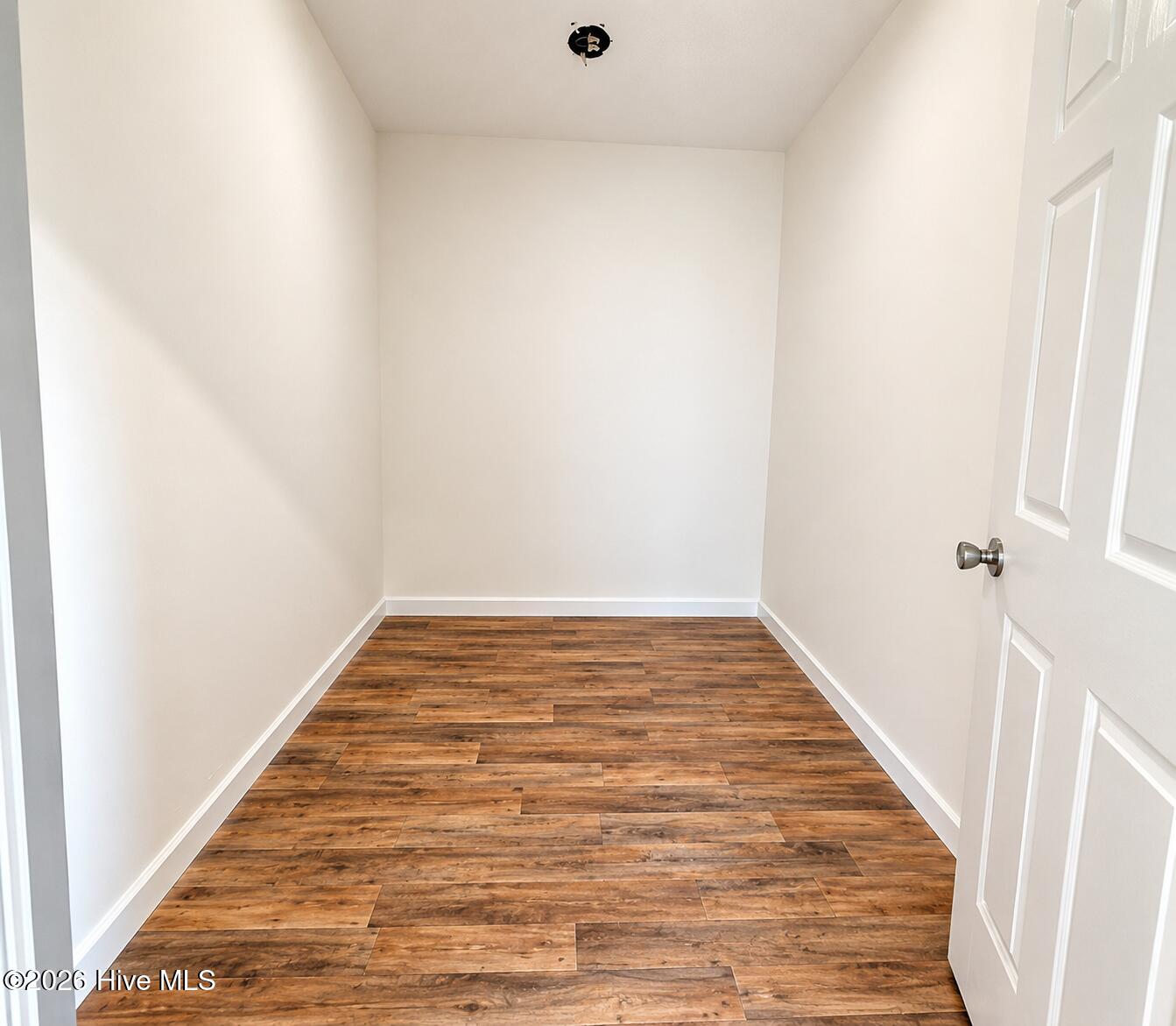 13_a_photo_realistic_interior_shot_of_a_