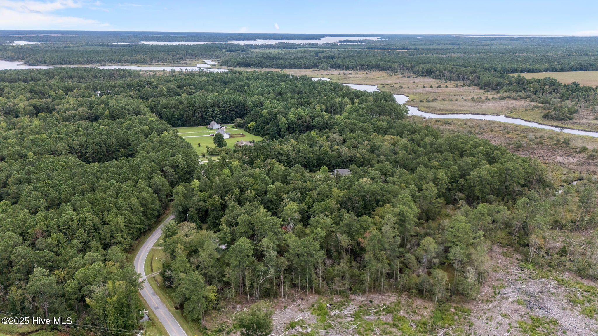 1745 7 Alligator Loop Road,Merritt