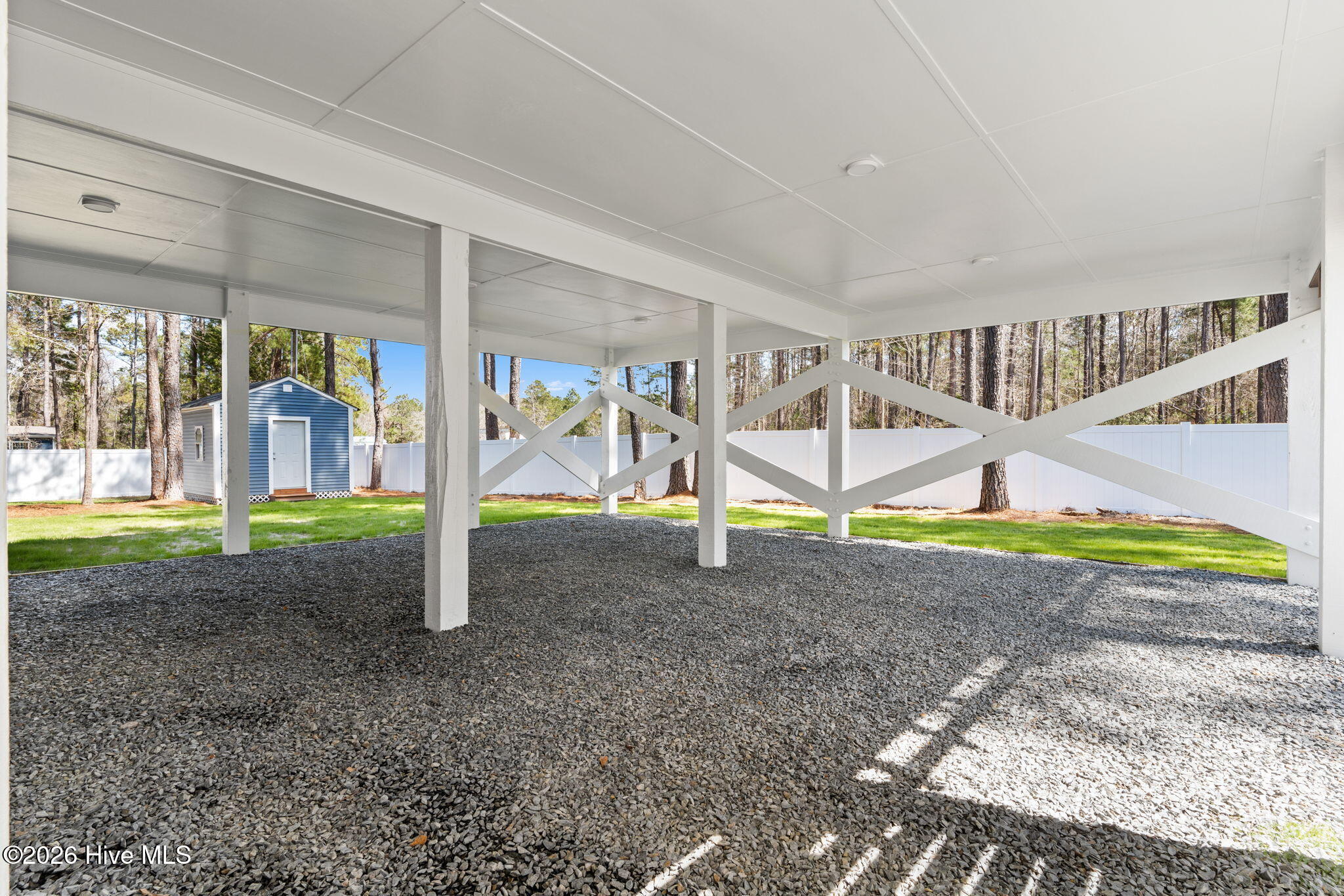 100552938 | Photo 48