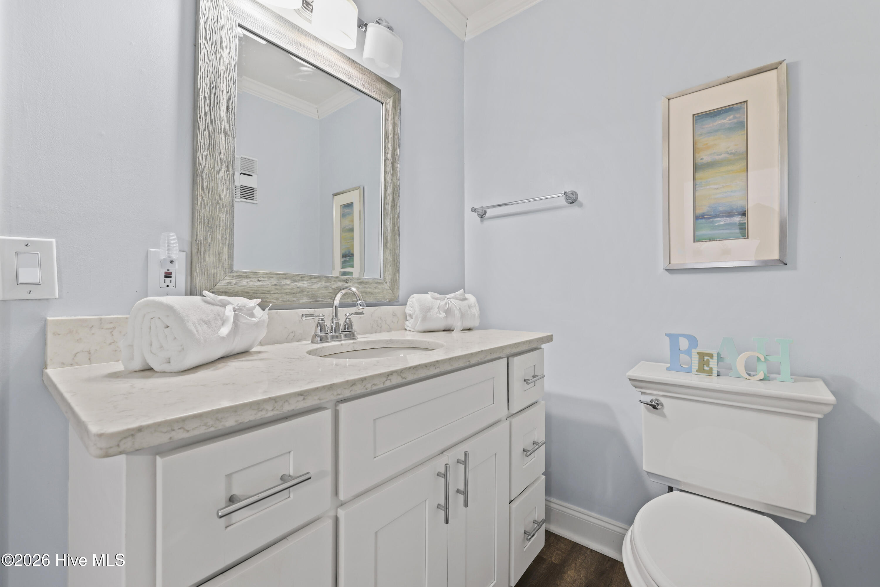 100553998 | Photo 21