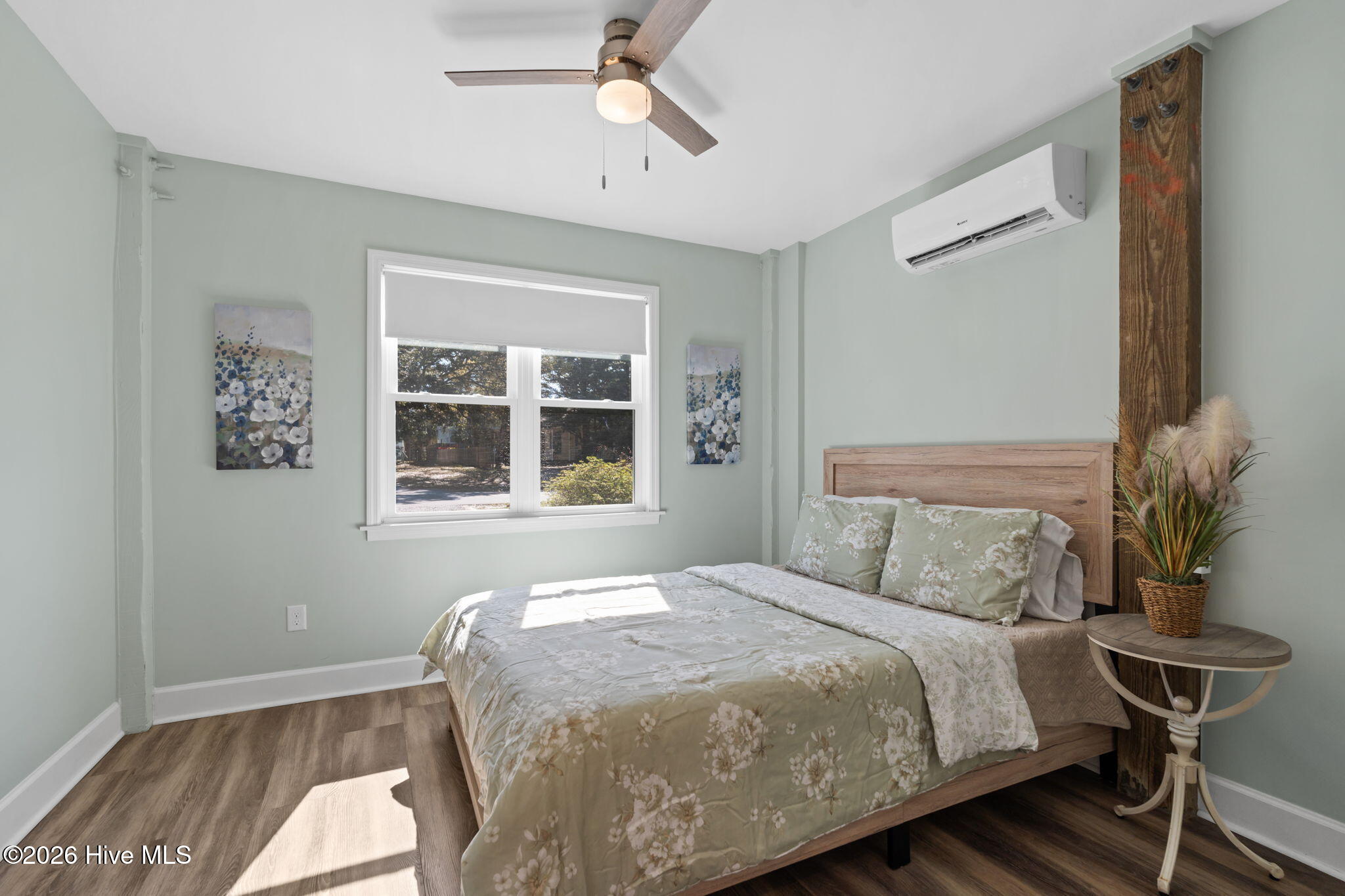 100553863 | Photo 36