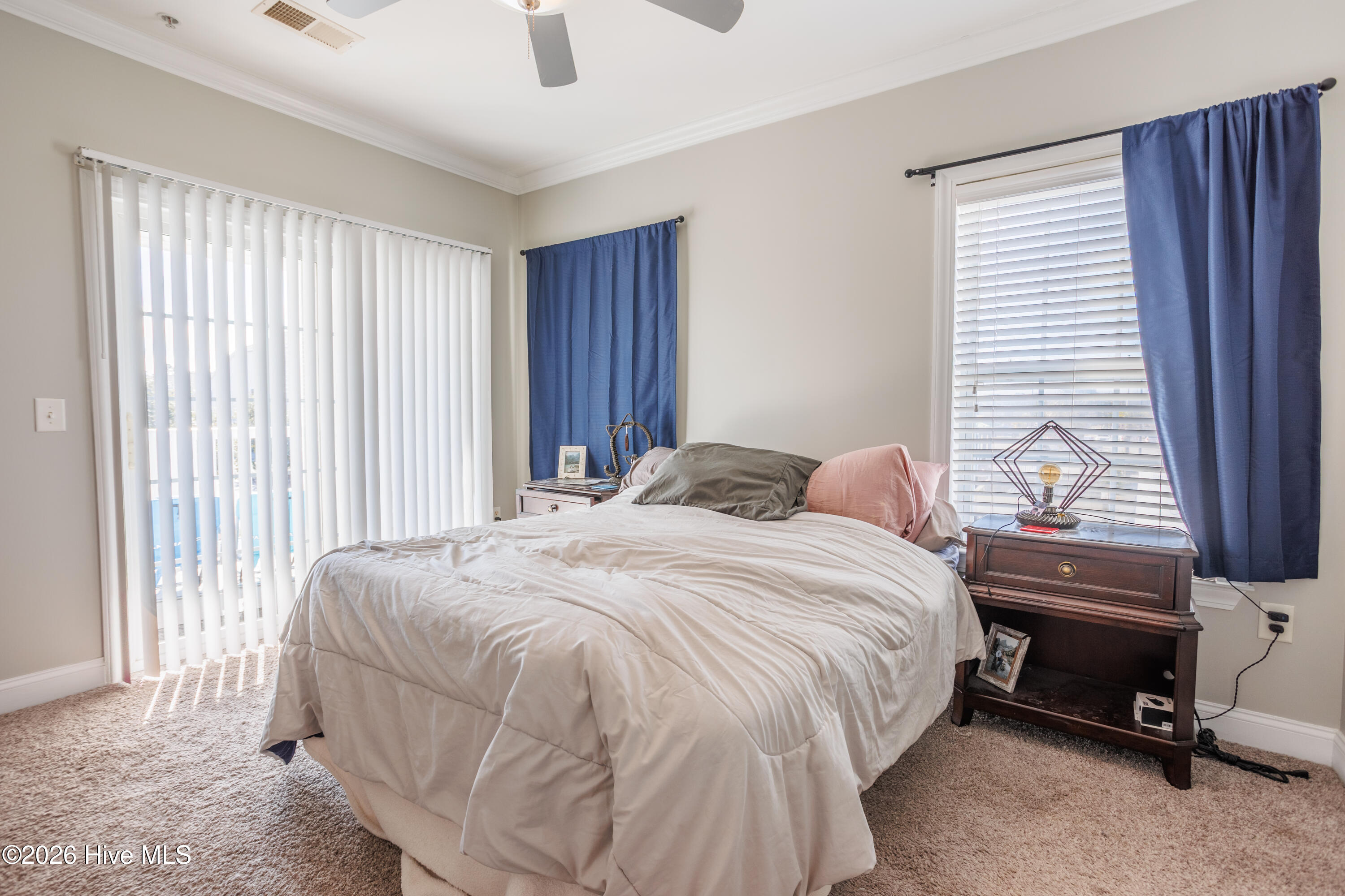 100550951 | Photo 10