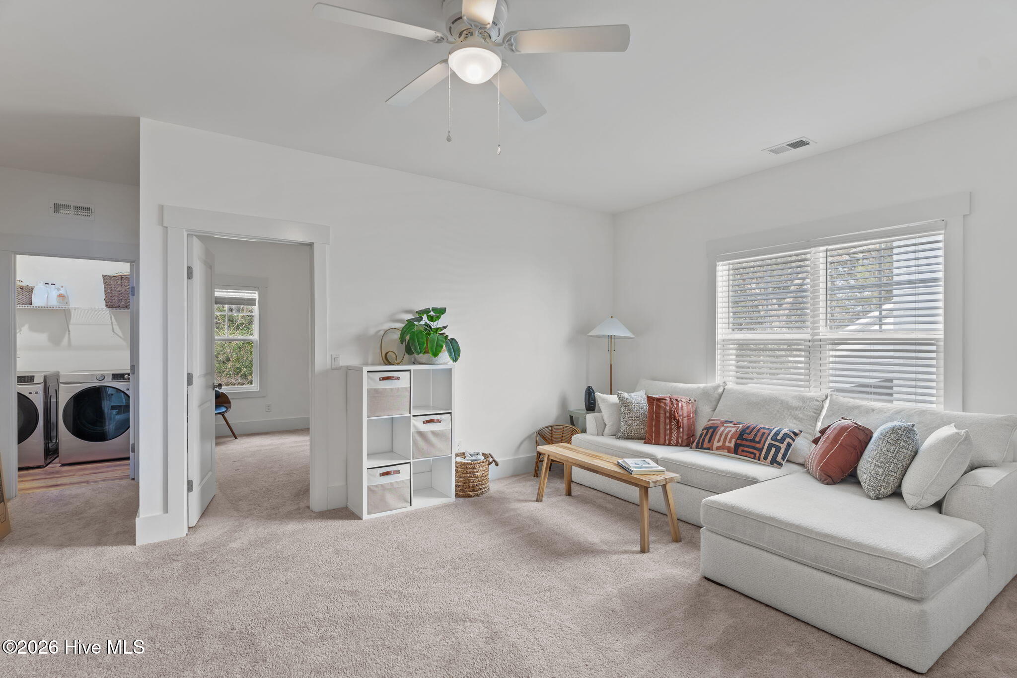 100562426 | Photo 21