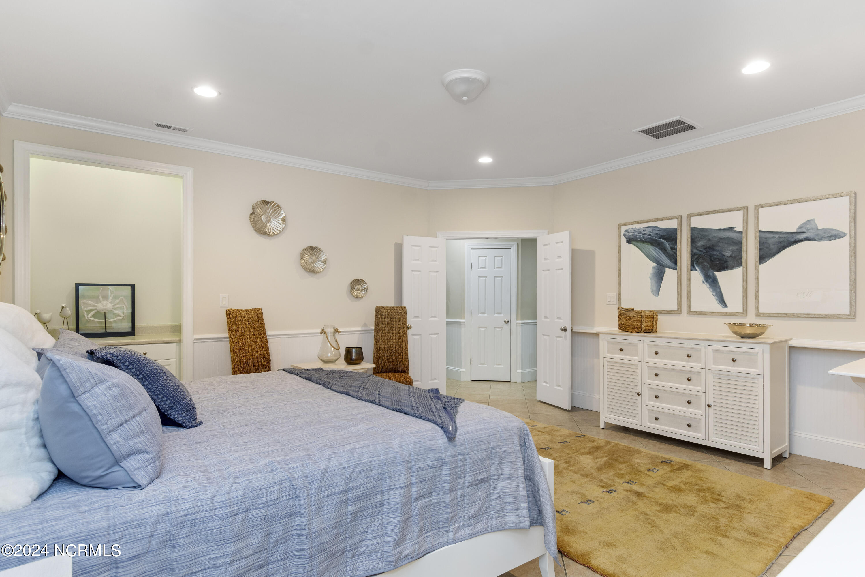 100429078 | Photo 54