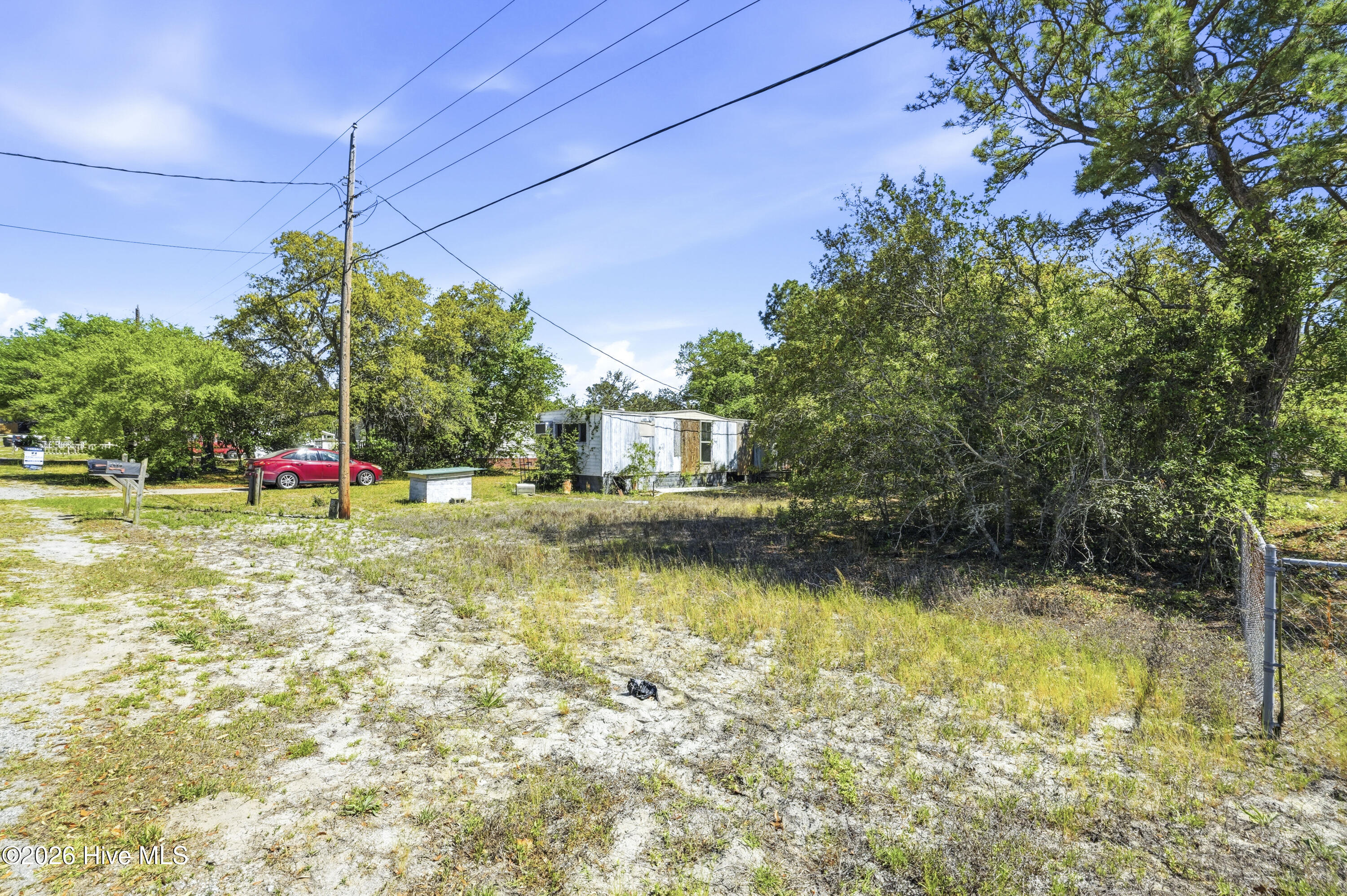 100569346 | Photo 15