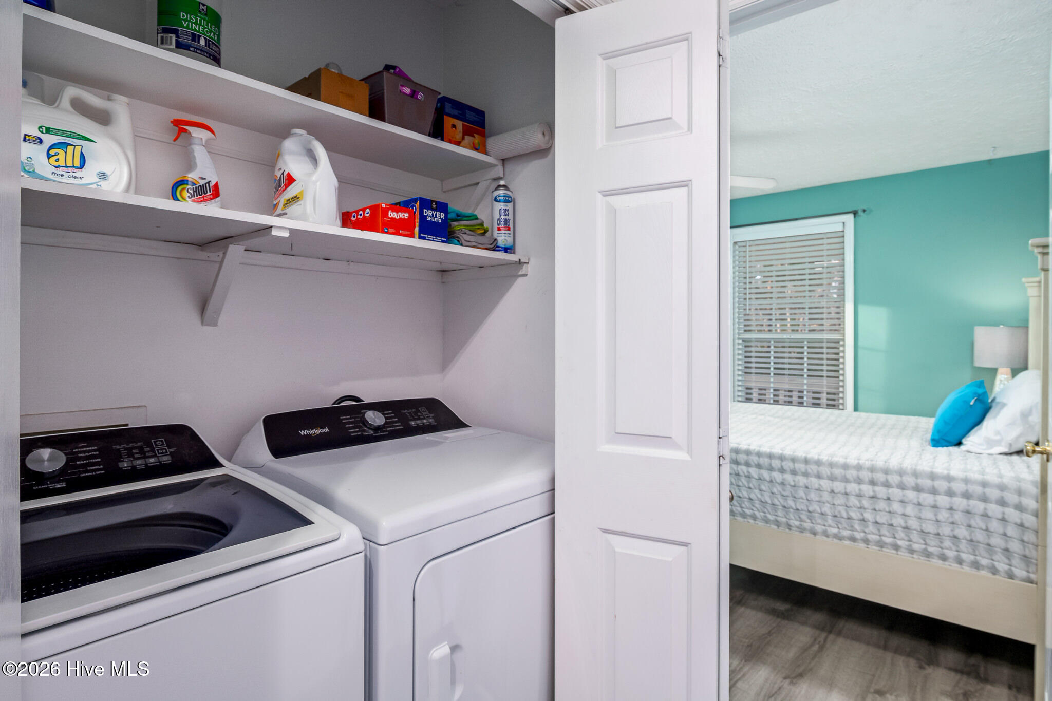 100549420 | Photo 18