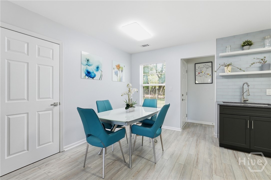 206 White Bluff Drive