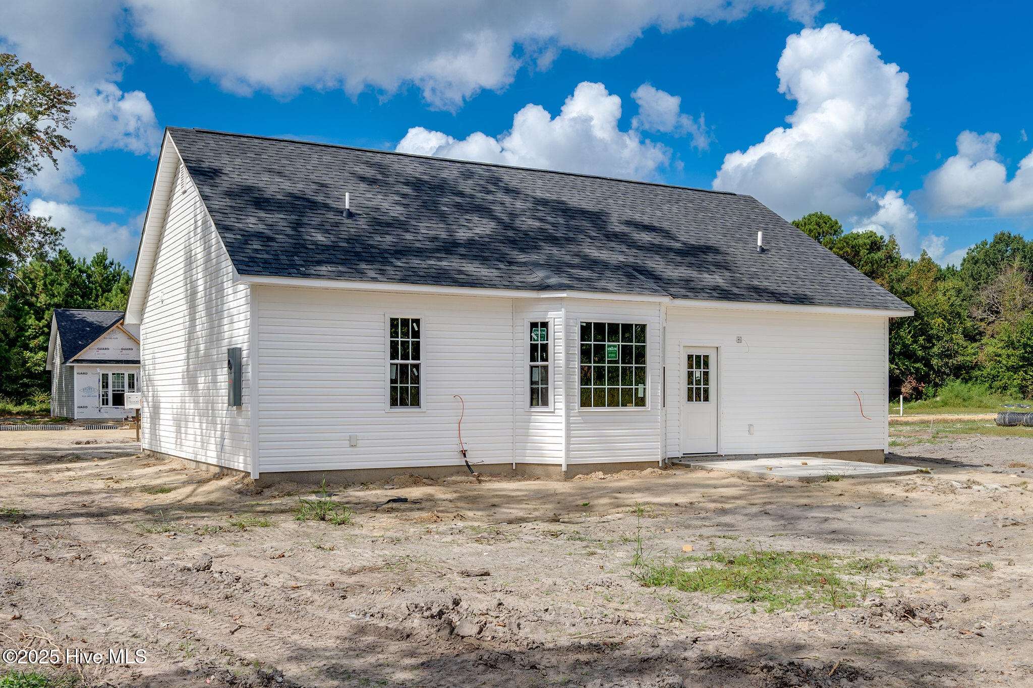 104 Doris Lane, Teachey, NC 28464 – photo 6: 318logcabin6