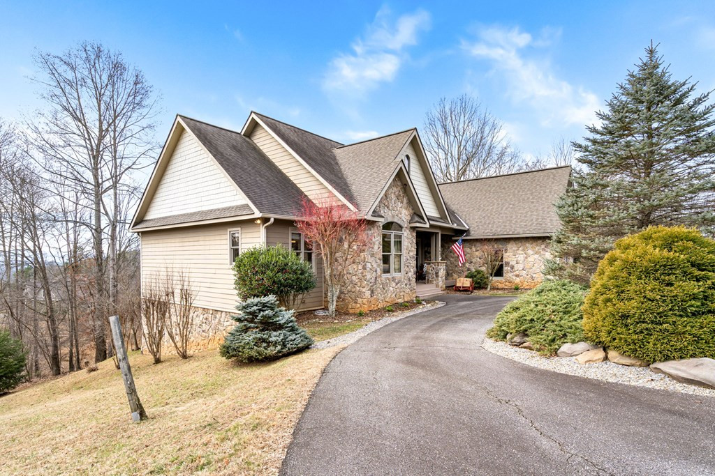 163 Yellow Maple Lane, Murphy, NC 28906 Listing Photo  4