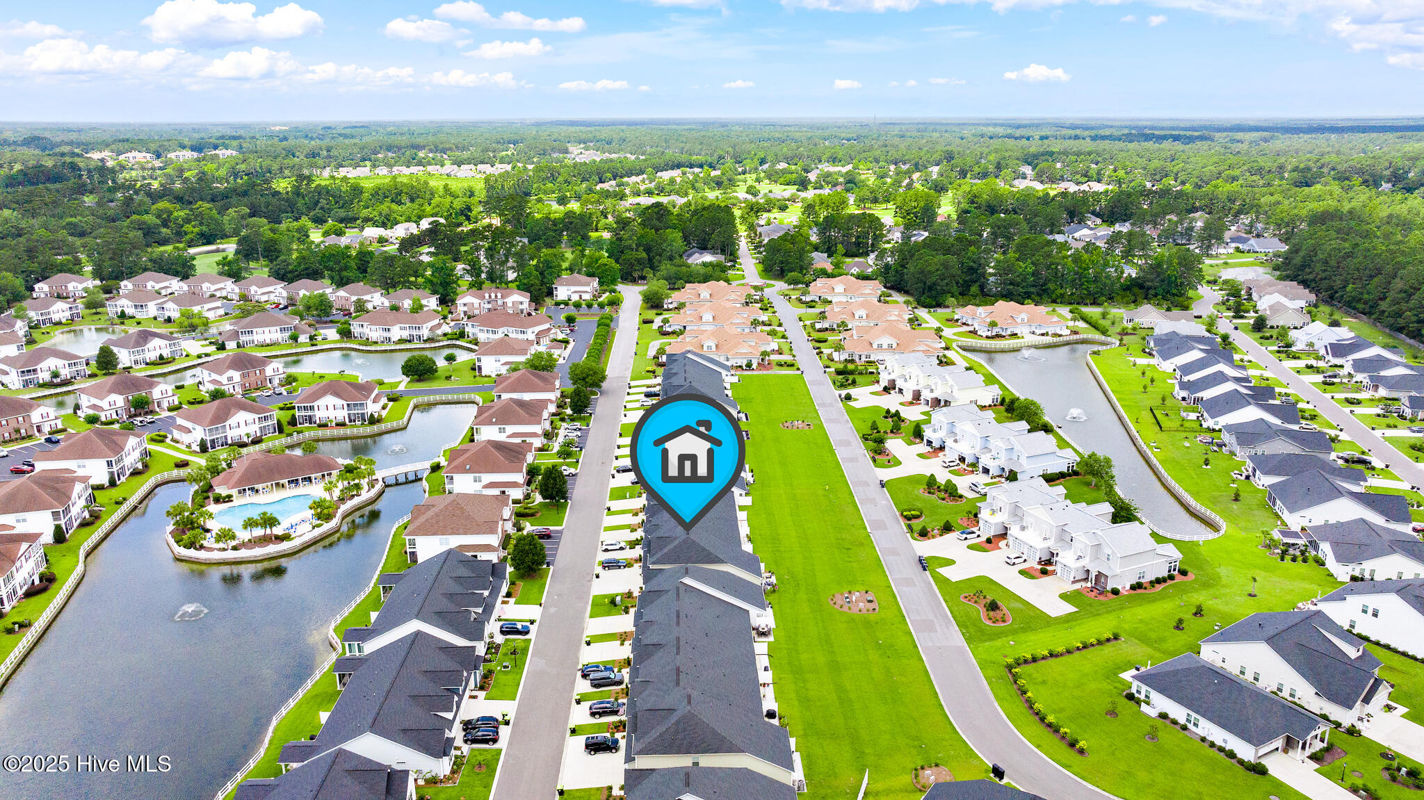 100518032 | Photo 44