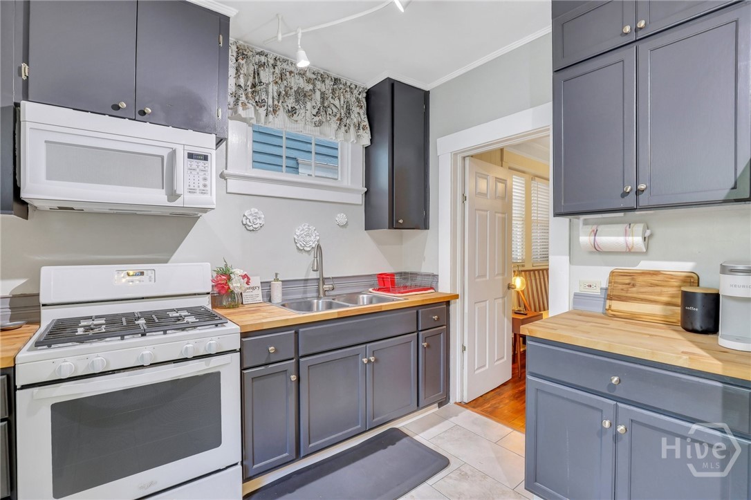 Undisclosed Address, Savannah, GA, 31404