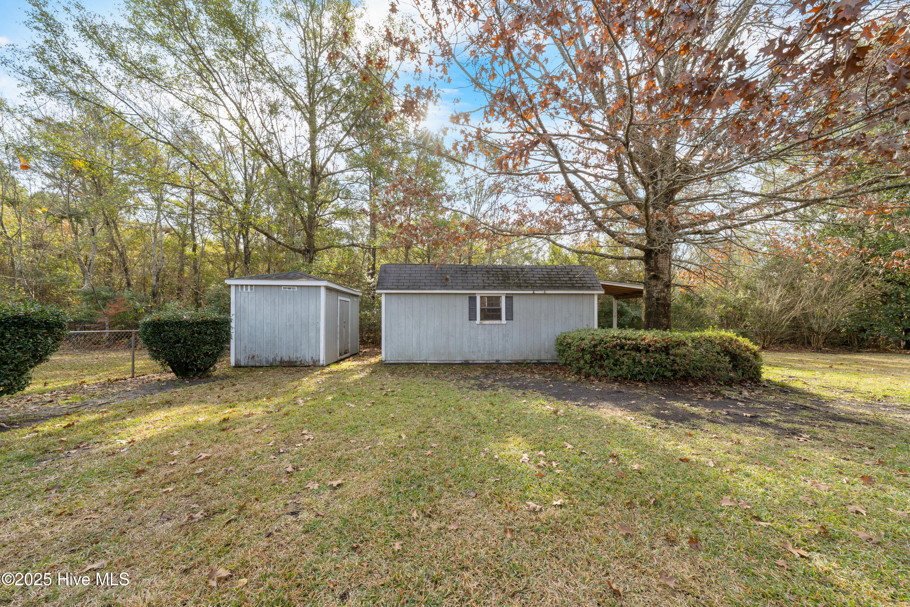 100542635 | Photo 65