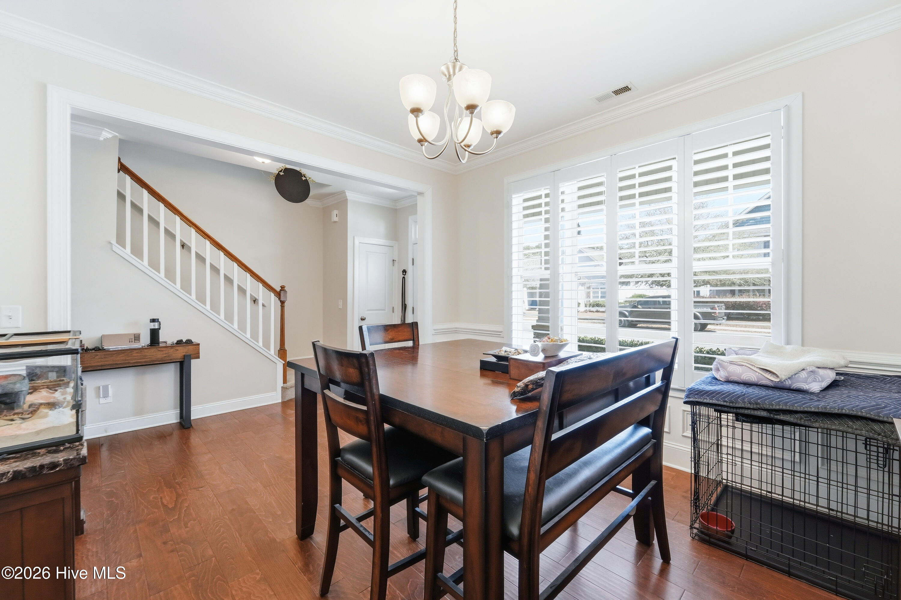 100562965 | Photo 23