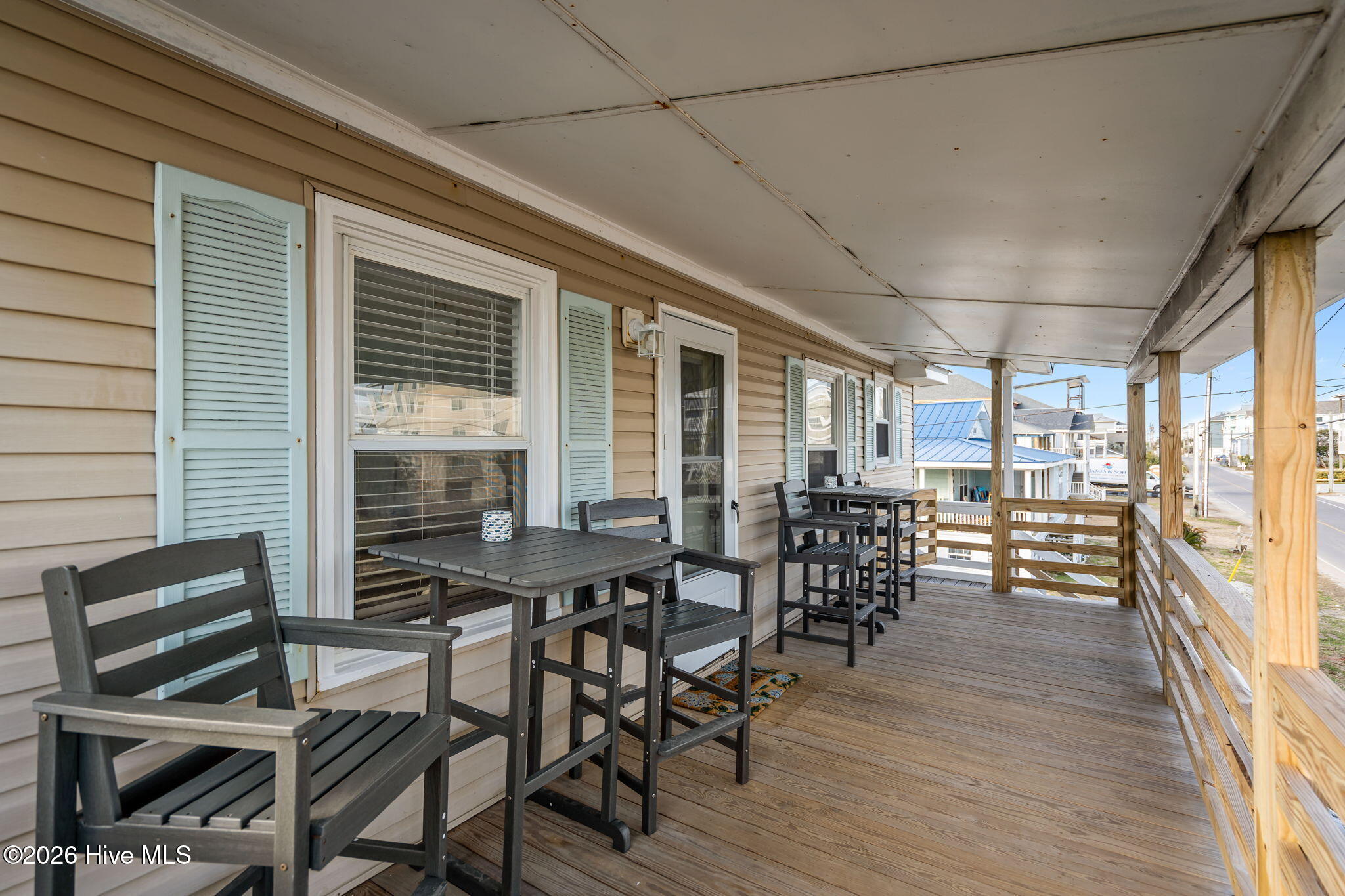 100552359 | Photo 16