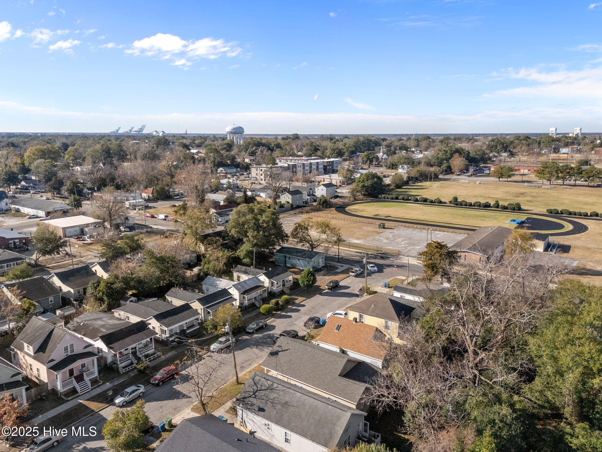 100545676 | Photo 10