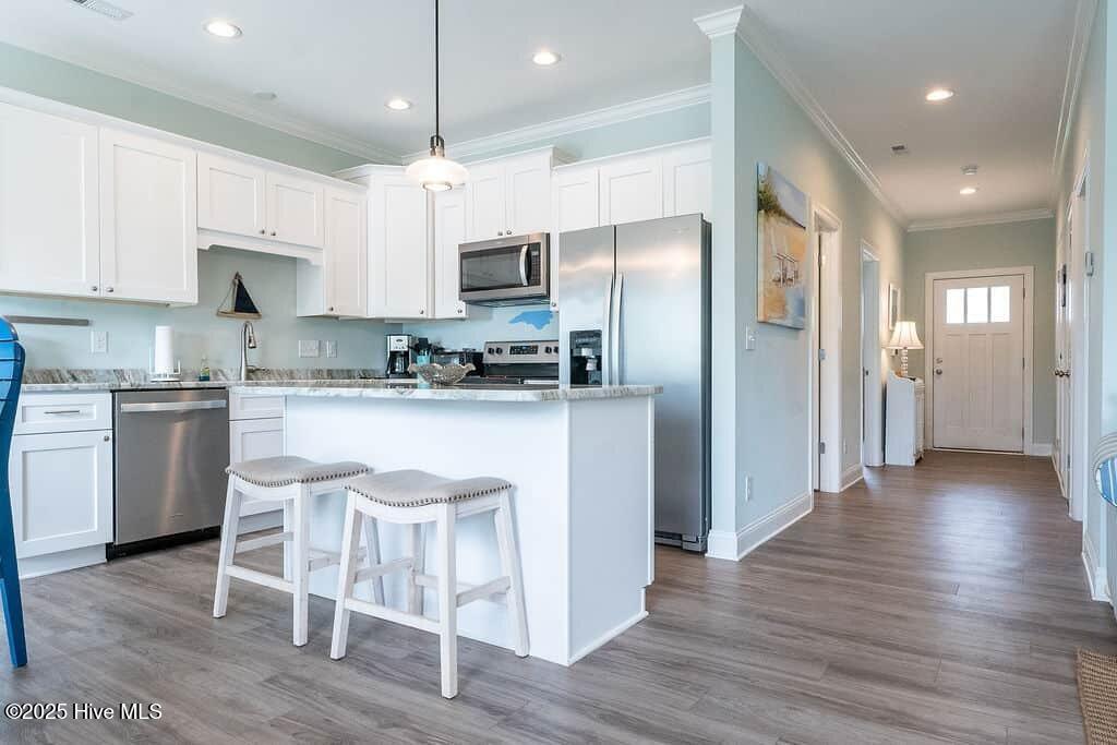 100546949 | Photo 11