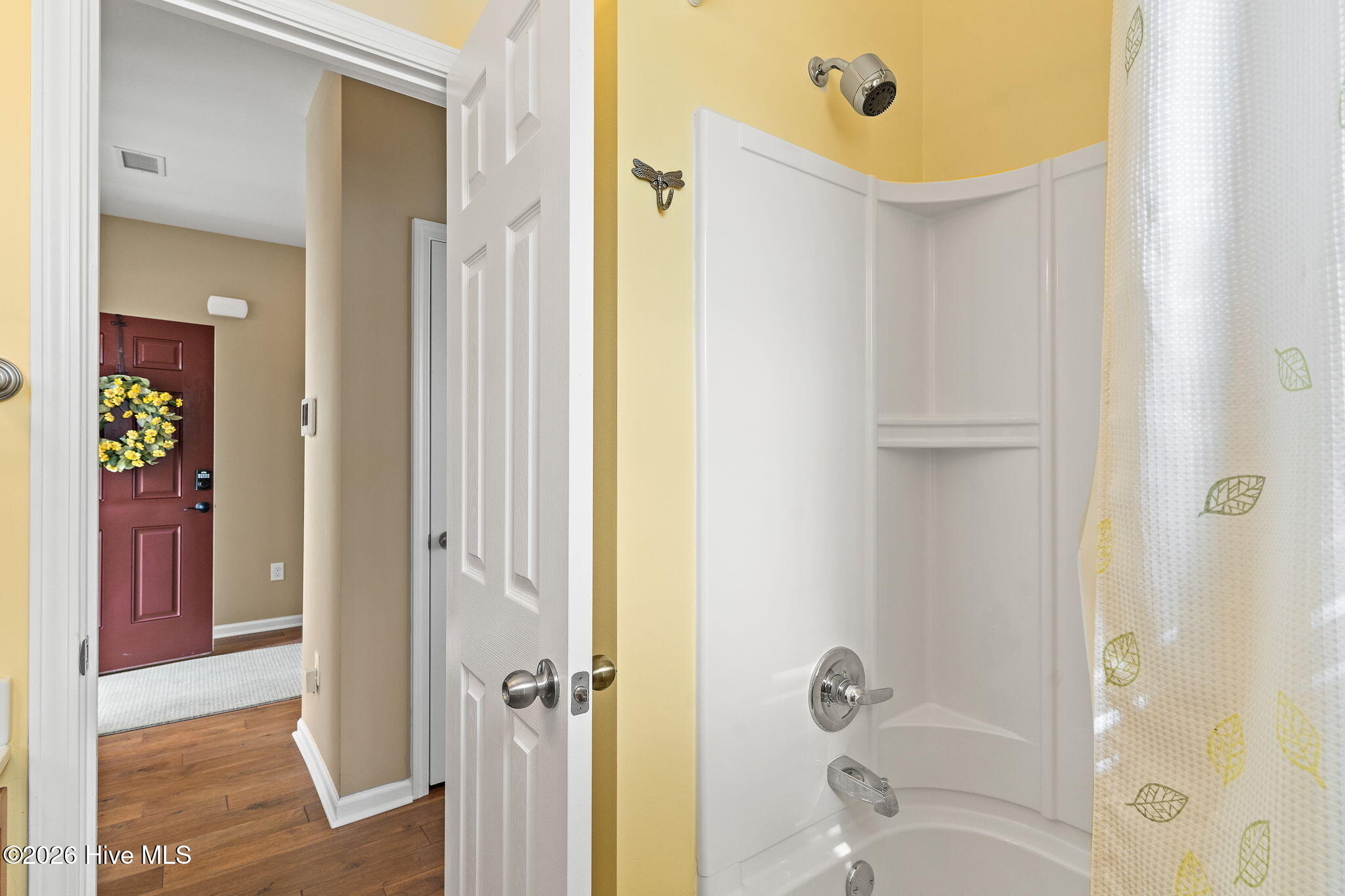 100553647 | Photo 34