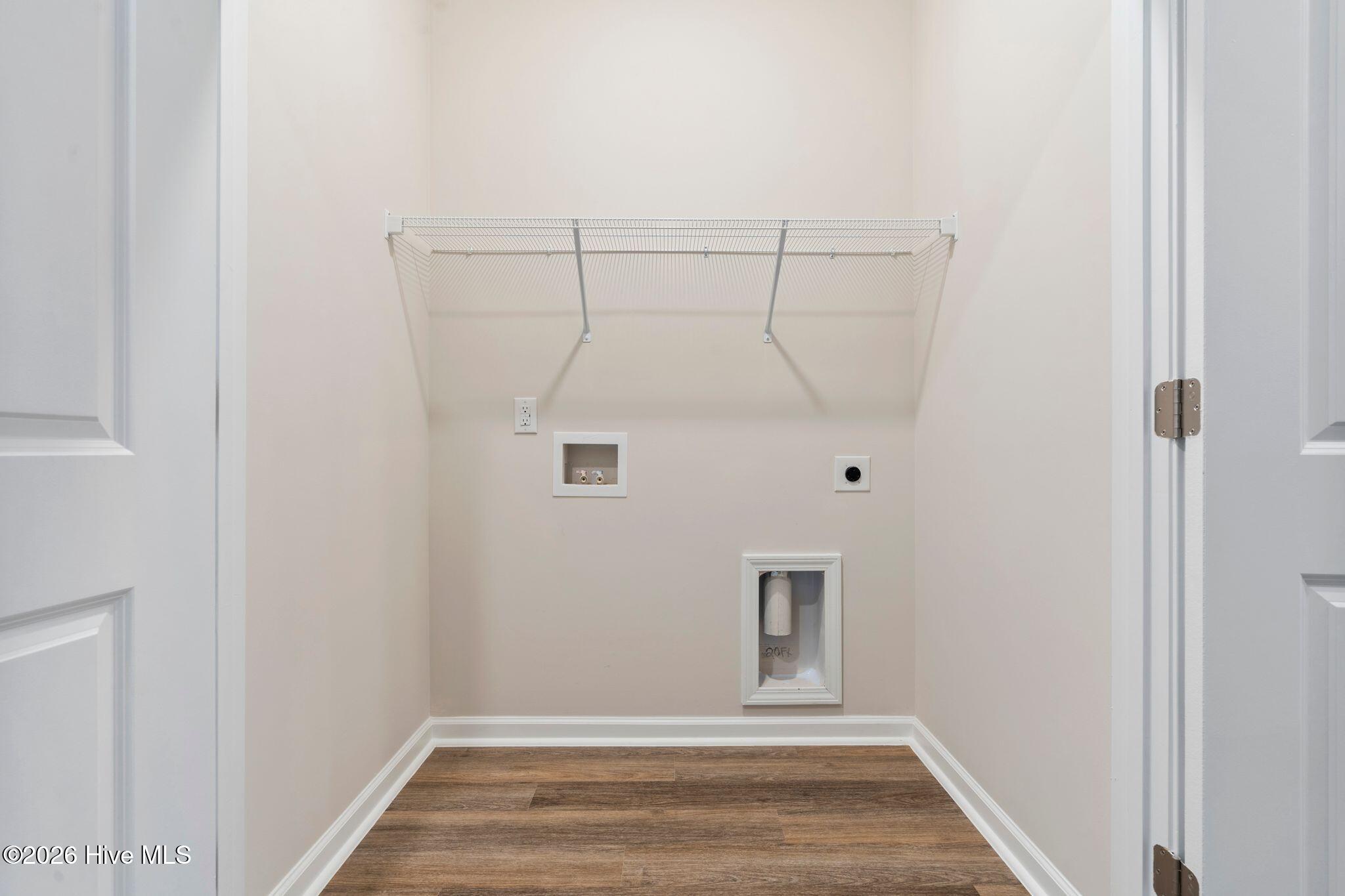 100553516 | Photo 30