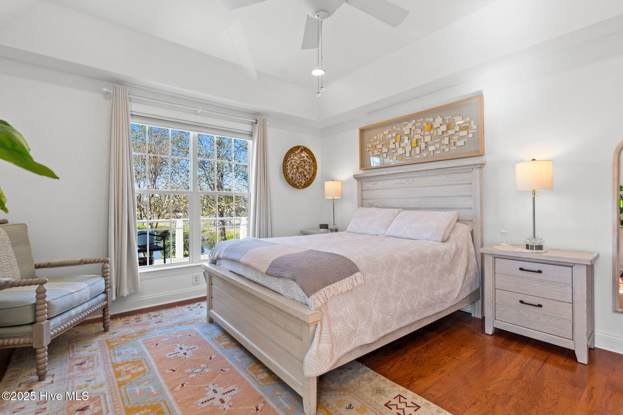 100538091 | Photo 38