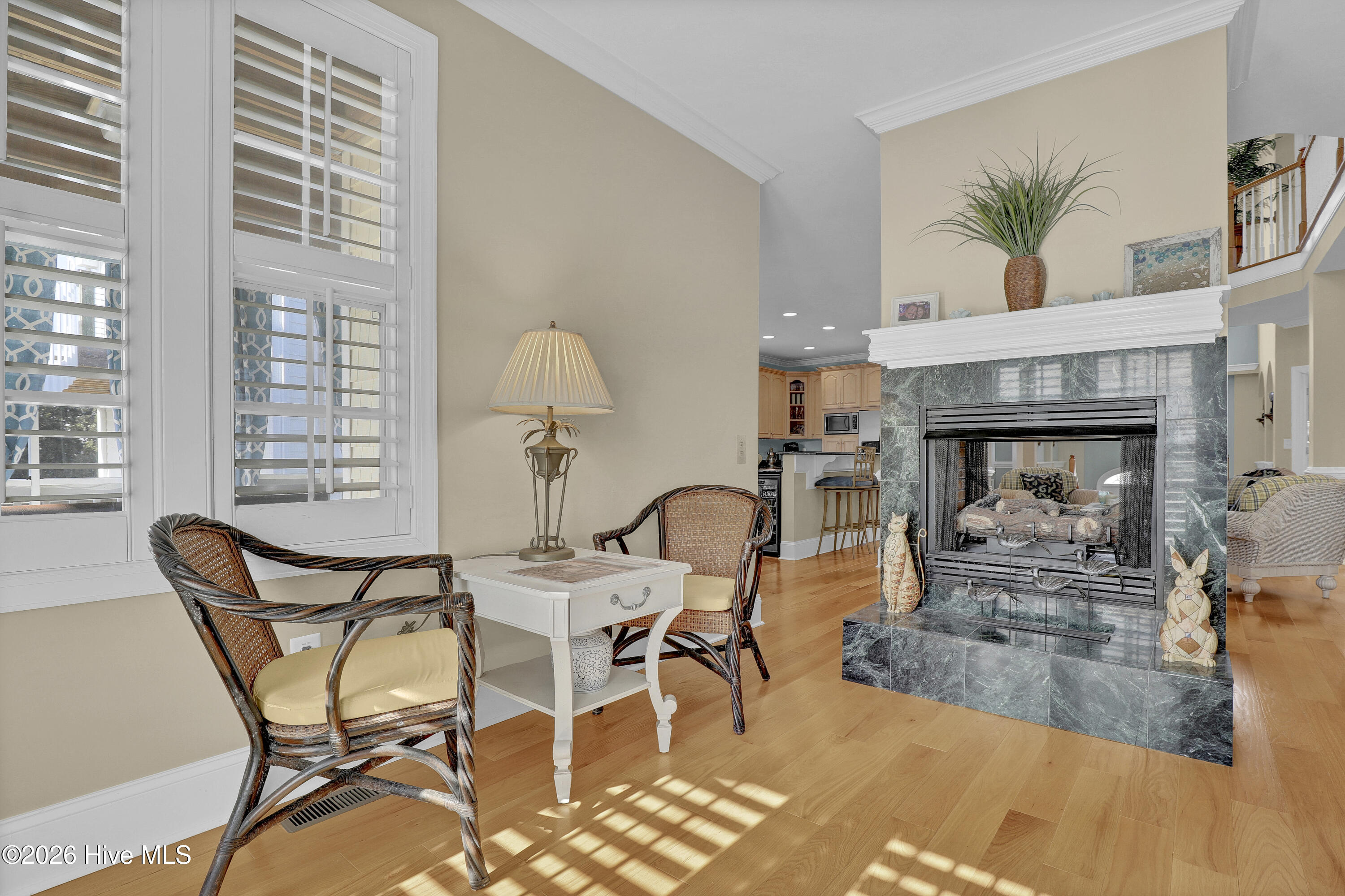 100559155 | Photo 21