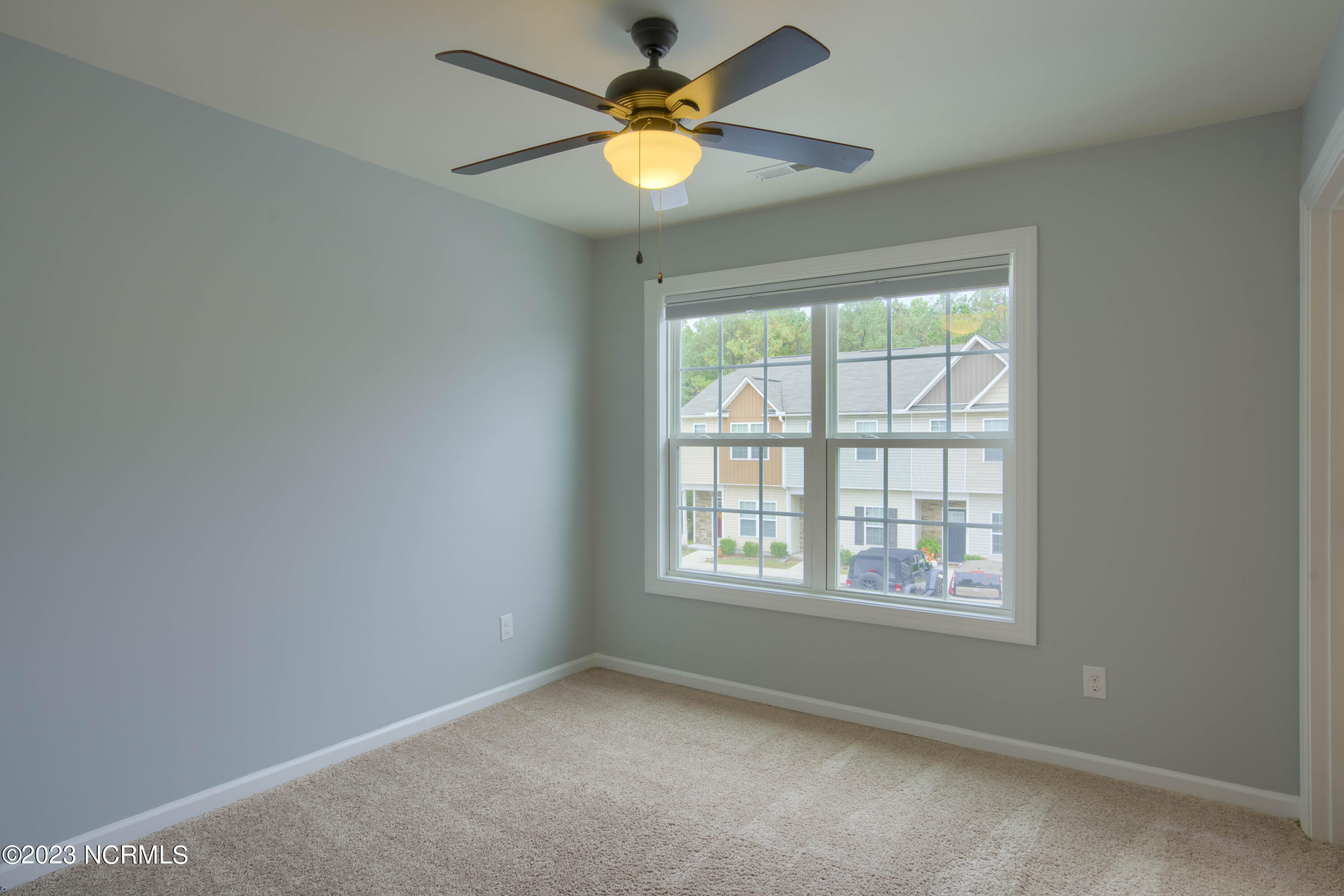 100545817 | Photo 26