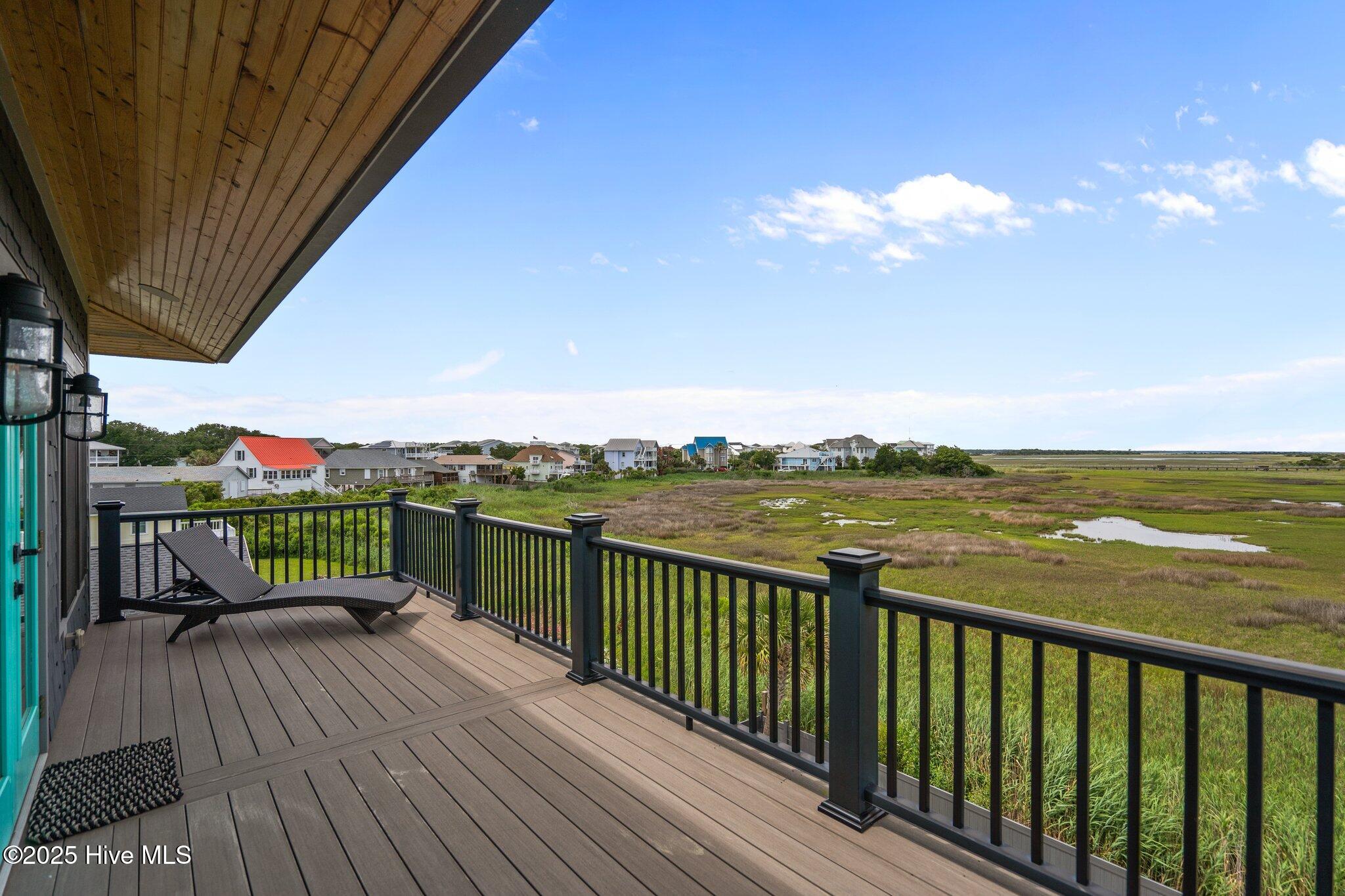 100514029 | Photo 61