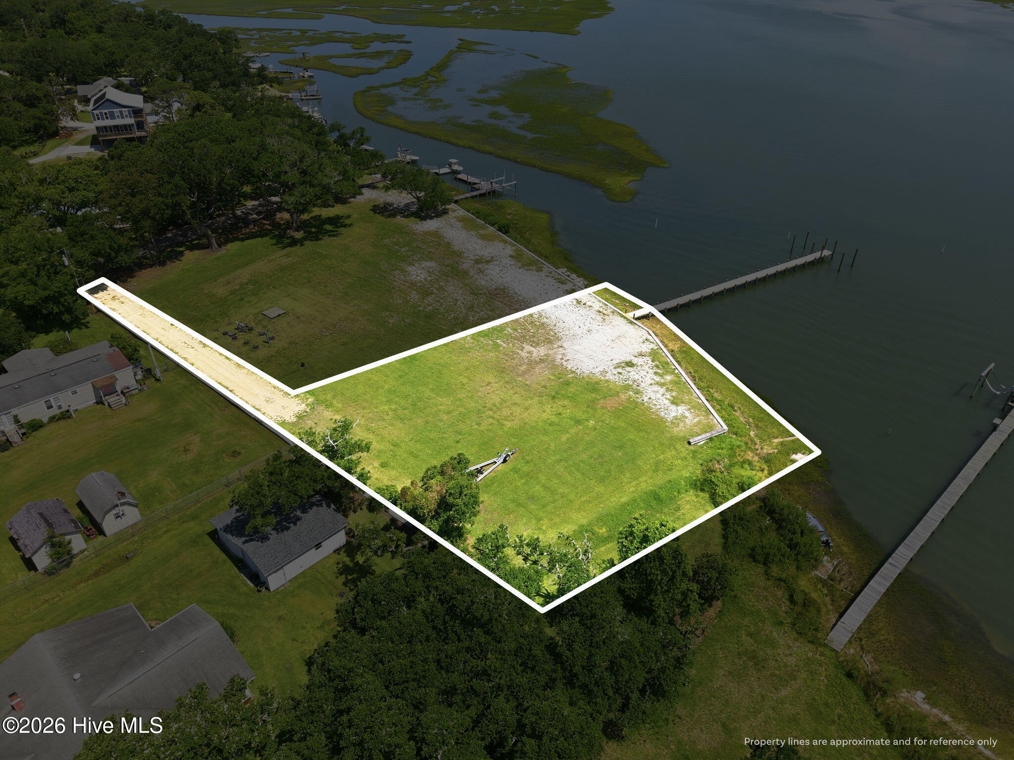 184 2 Lennoxville Point Road,Beaufort
