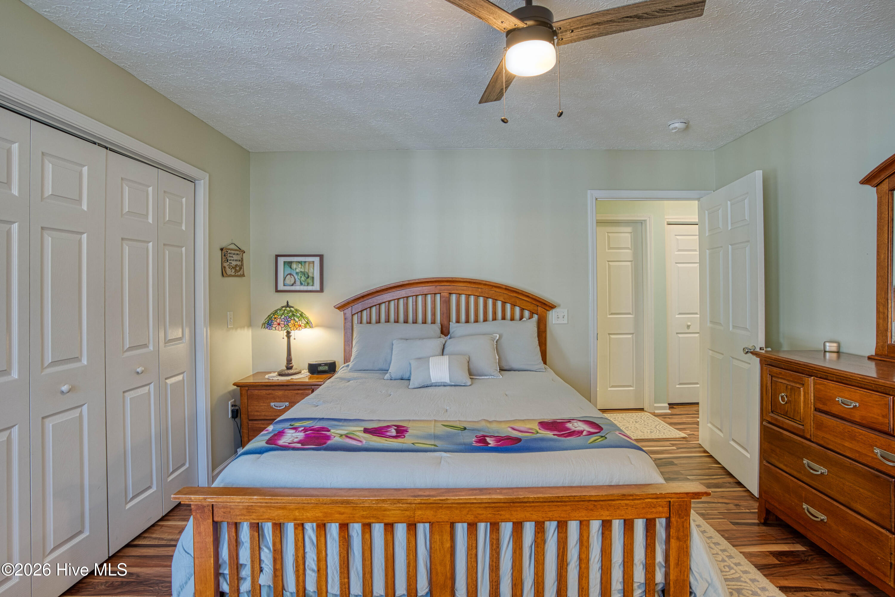 100556231 | Photo 15