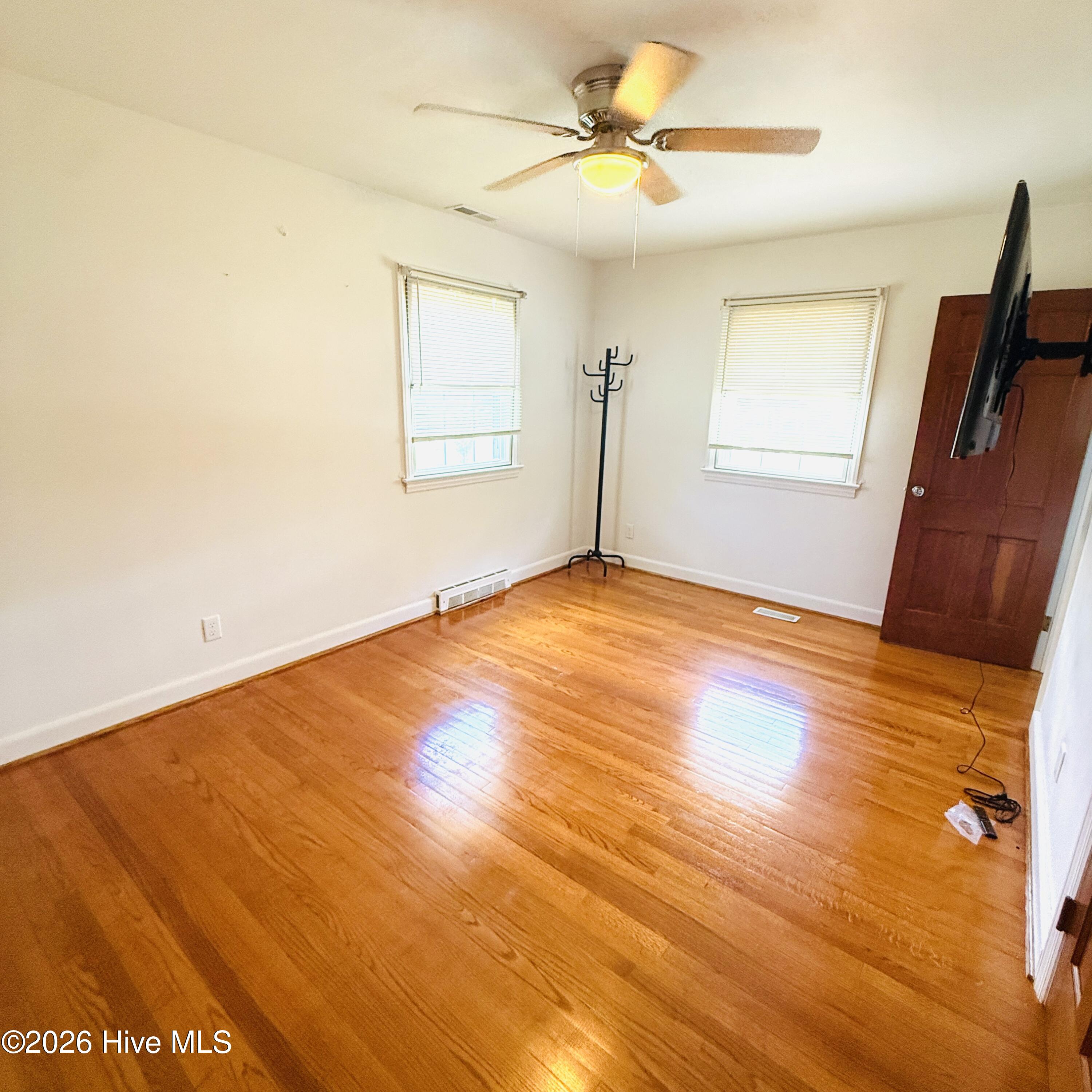 Exterior photo of 101 Carolina Avenue, Hertford, NC 27944. MLS: 100583236