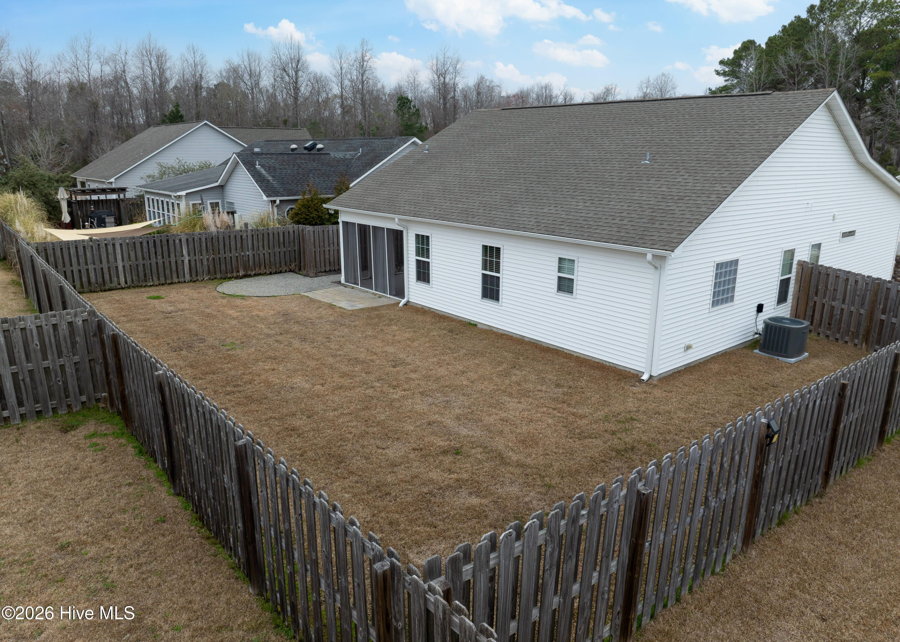 100557566 | Photo 34