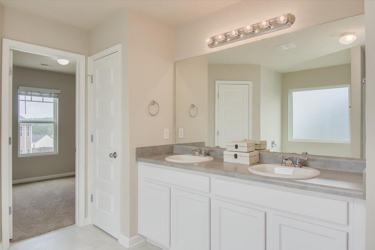 5026 Vine Lane