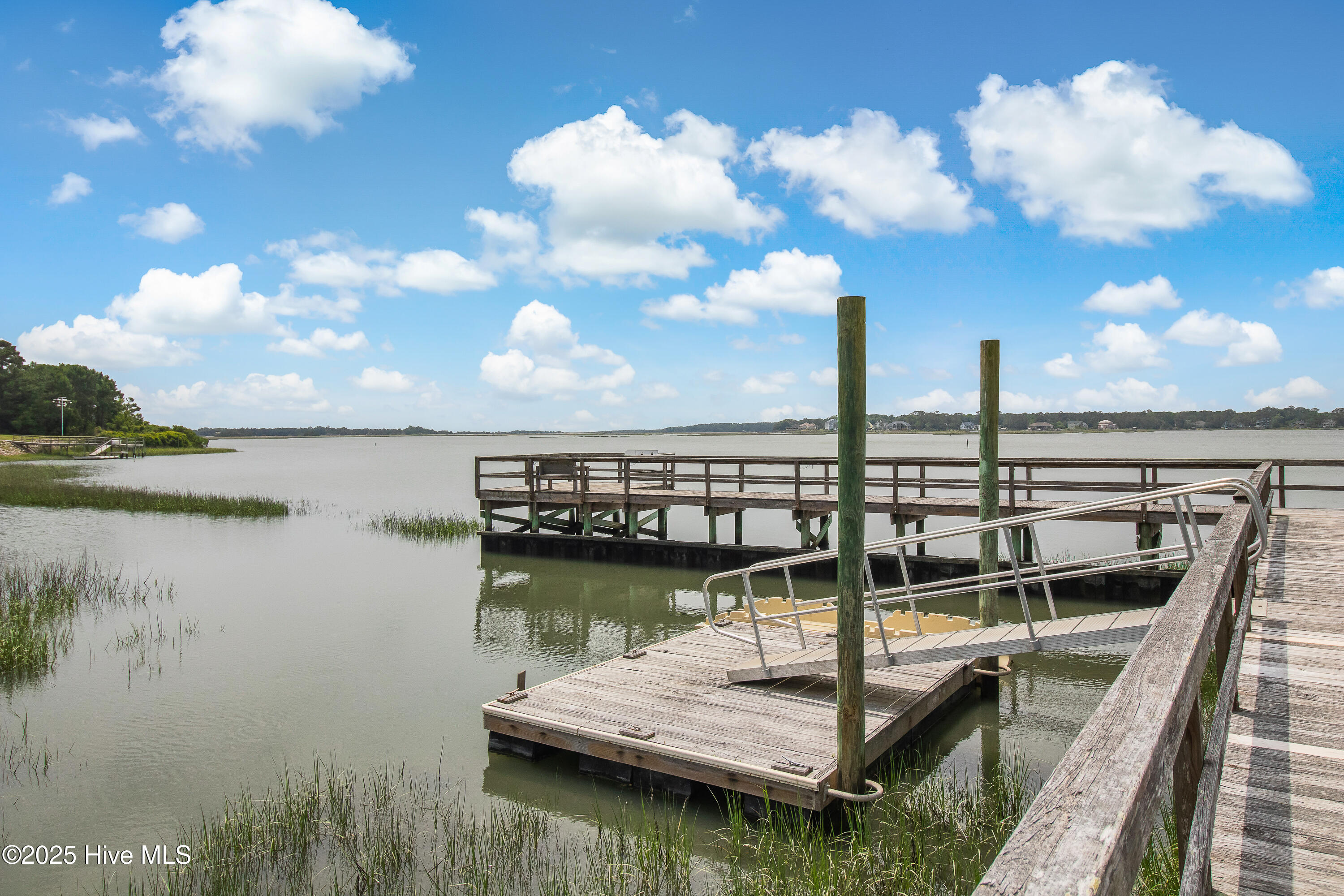 100536639 | Photo 100