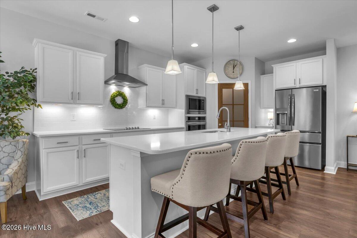 100560173 | Photo 19