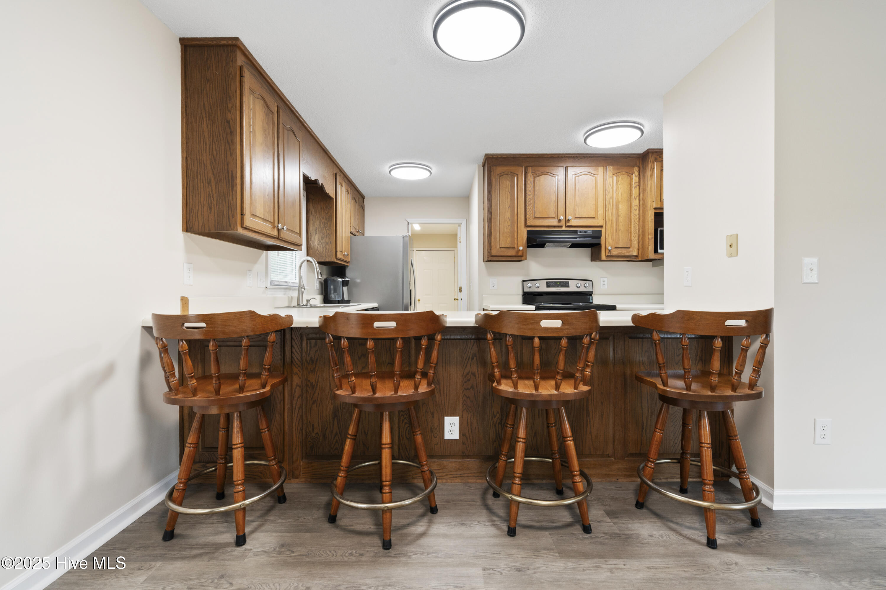 100515405 | Photo 17