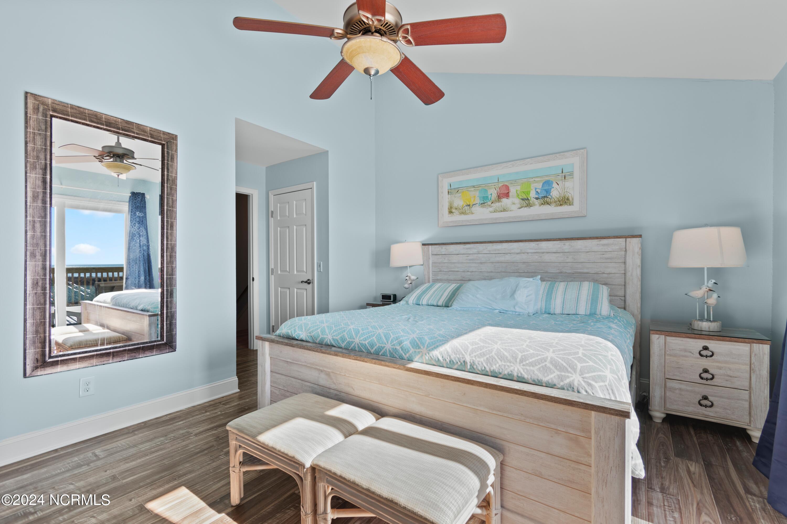 100547764 | Photo 39