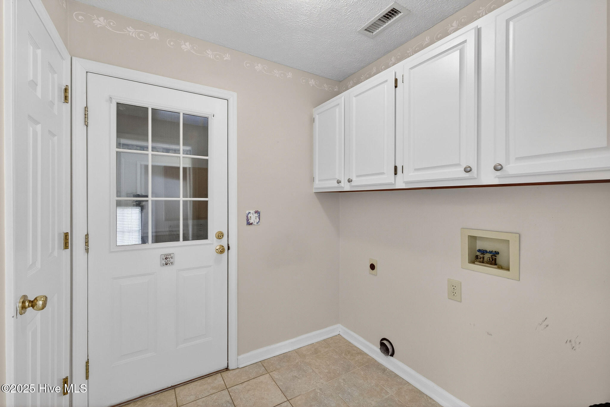 100545478 | Photo 18