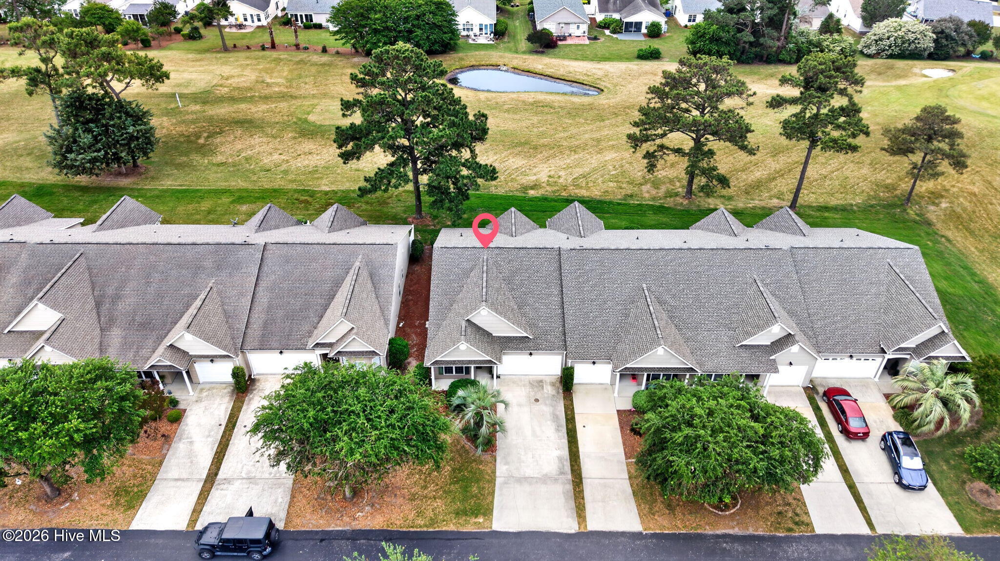 100570606 | Photo 35