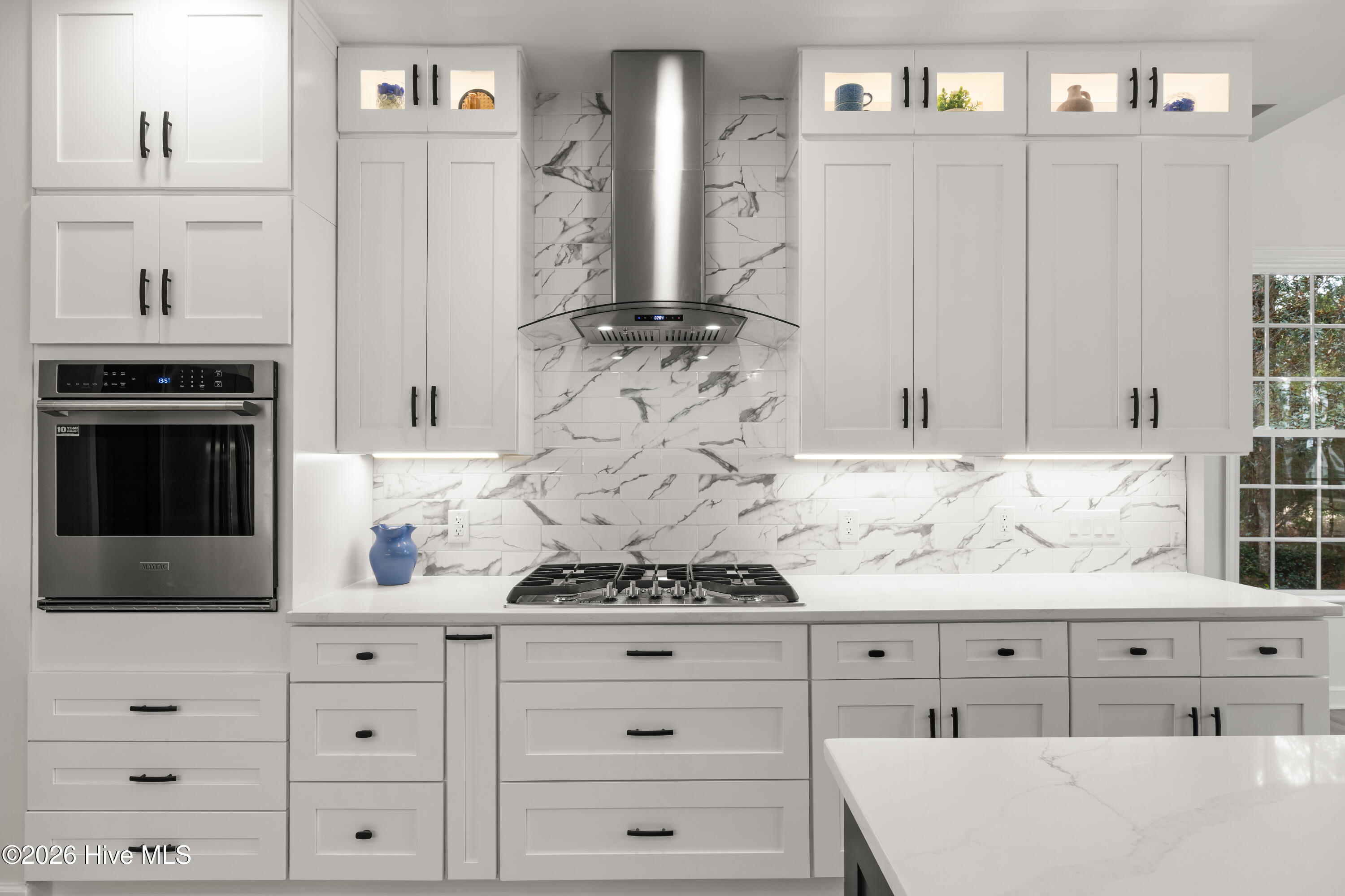 100555954 | Photo 24