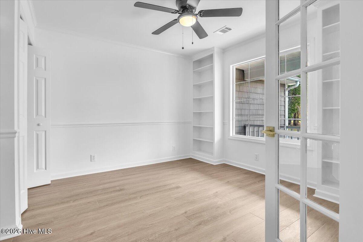 100564620 | Photo 34