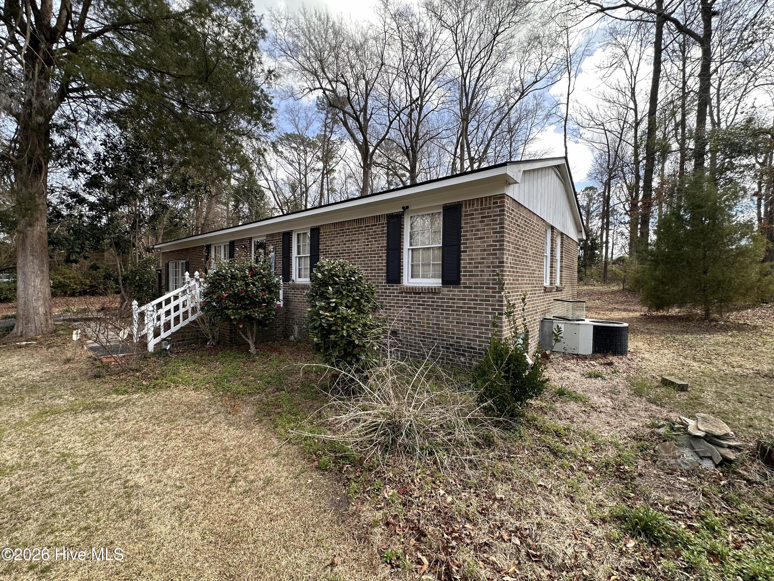 100558994 | Photo 14