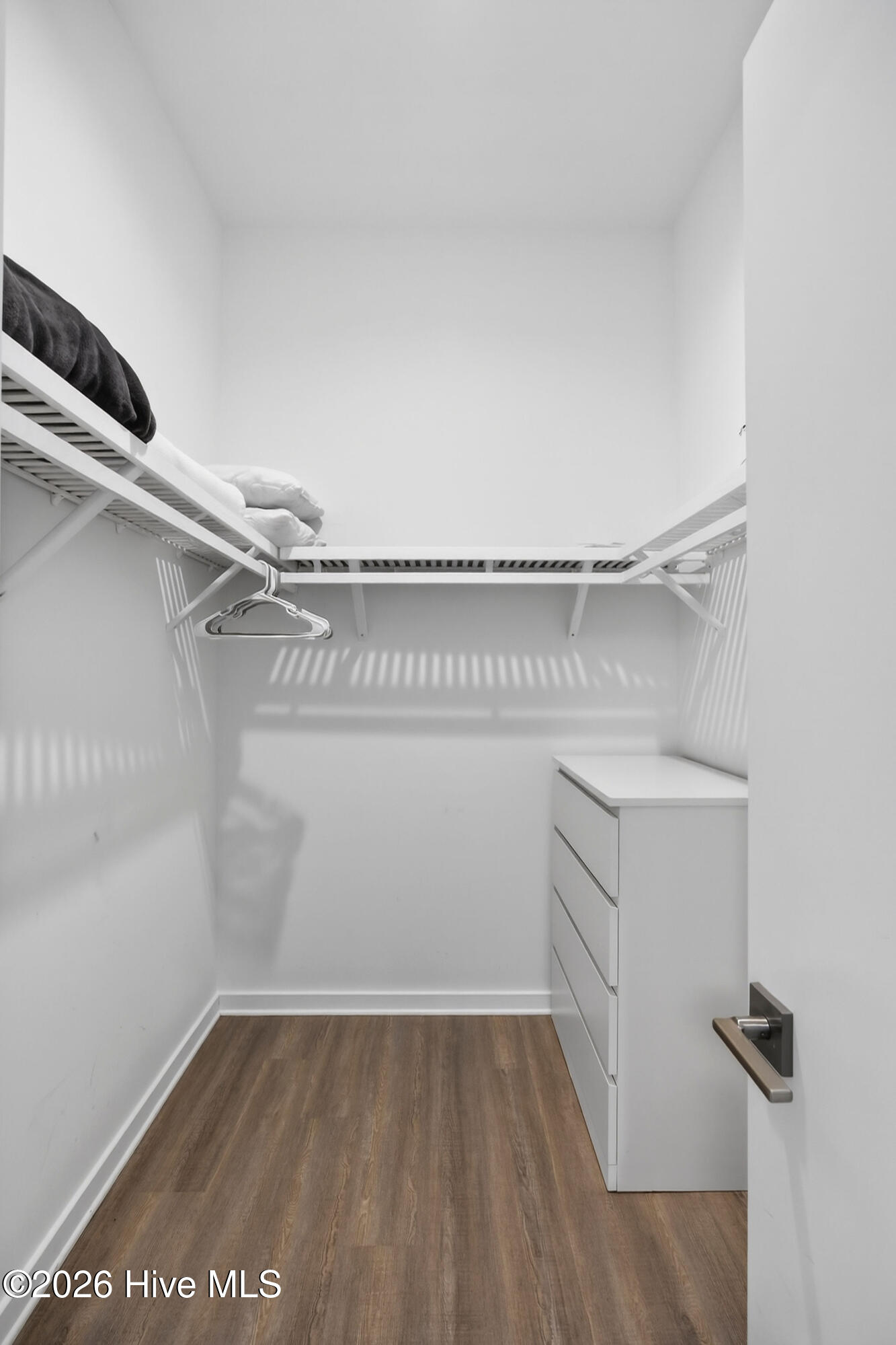 100551628 | Photo 18