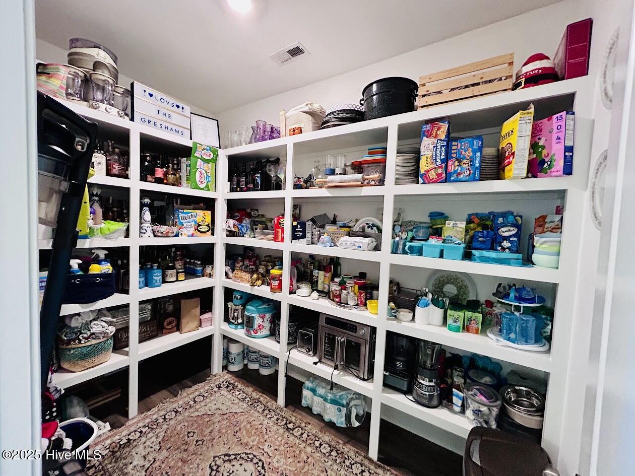 100534621 | Photo 19